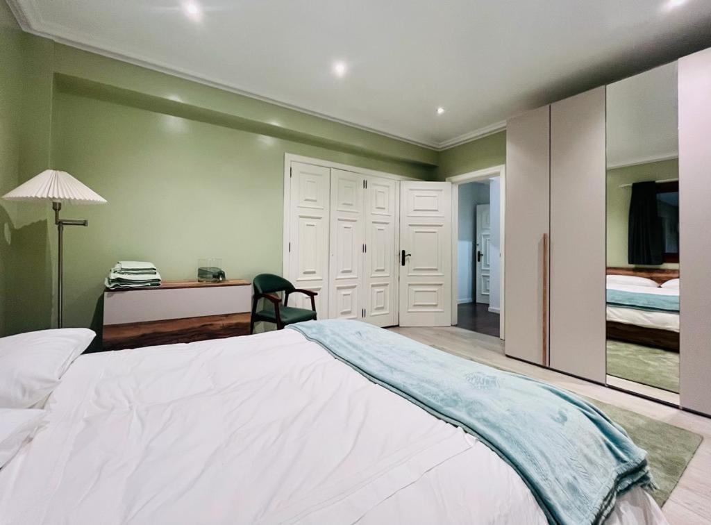 Apartamento Adosado Con Terraza En Playa America, Nigrán Buitenkant foto